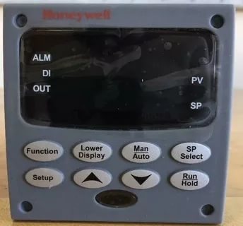 Цифровой контроллер RGD-53533